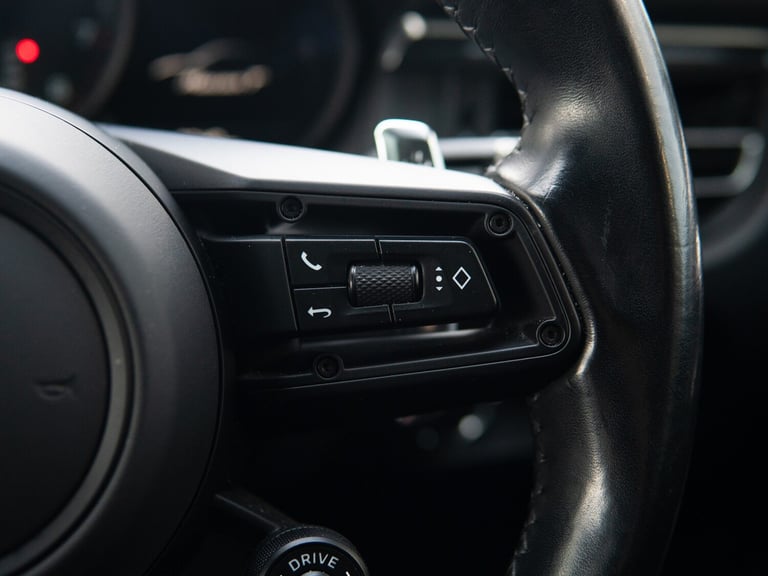 2022 Porsche Macan 2.0T T SUV 5dr Petrol PDK 4WD Euro 6 (s/s) (265 ps) Petrol