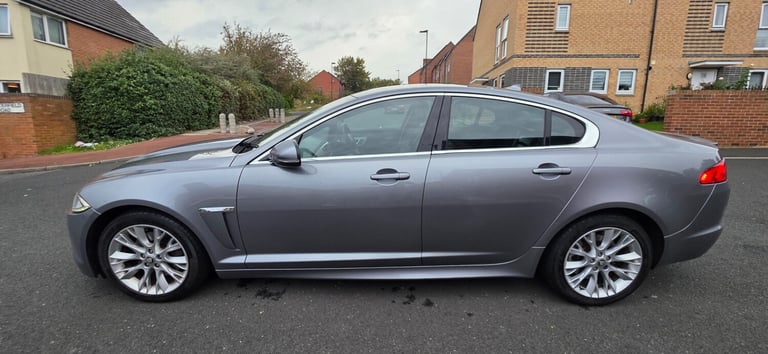 2013 Jaguar XF 2.2d [200] Sport 4dr Auto SALOON Diesel Automatic
