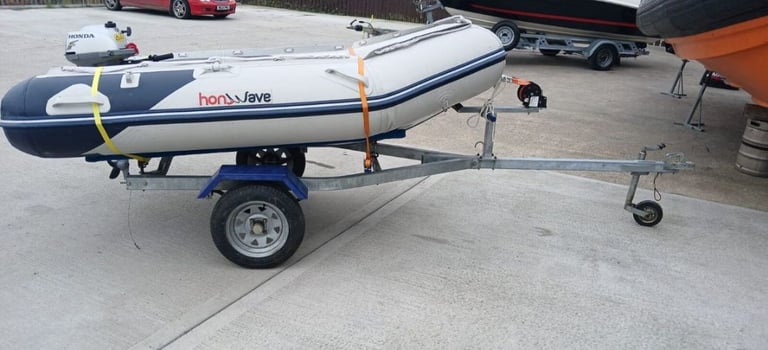 Honwave Inflatable Boat