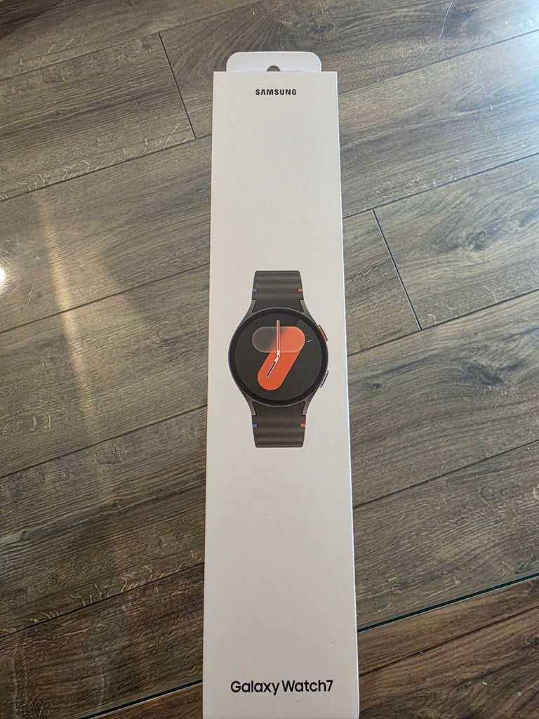 image for Samsung Galaxy Watch 7 40mm, Xhaki, Brand New Sealed