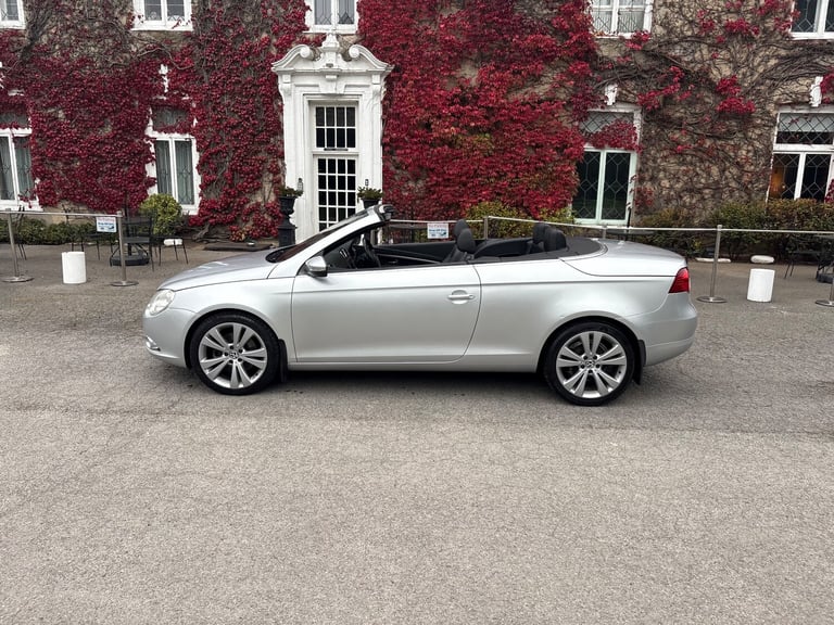 2009 Volkswagen Eos 2.0 TDI CR Sport Cabriolet 2dr Diesel DSG Euro 5 (140 ps)