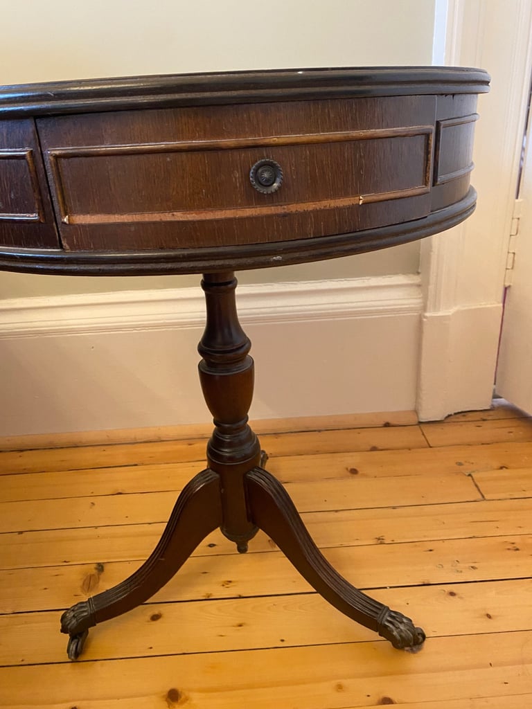 Antique Regency style green leather side end lamp wine drum table with drawers