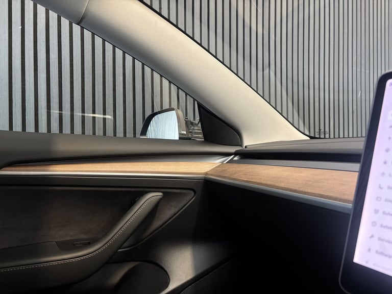 2021 Tesla Model 3 Standard Range Plus Saloon 4dr Electric Auto RWD (241 bhp)