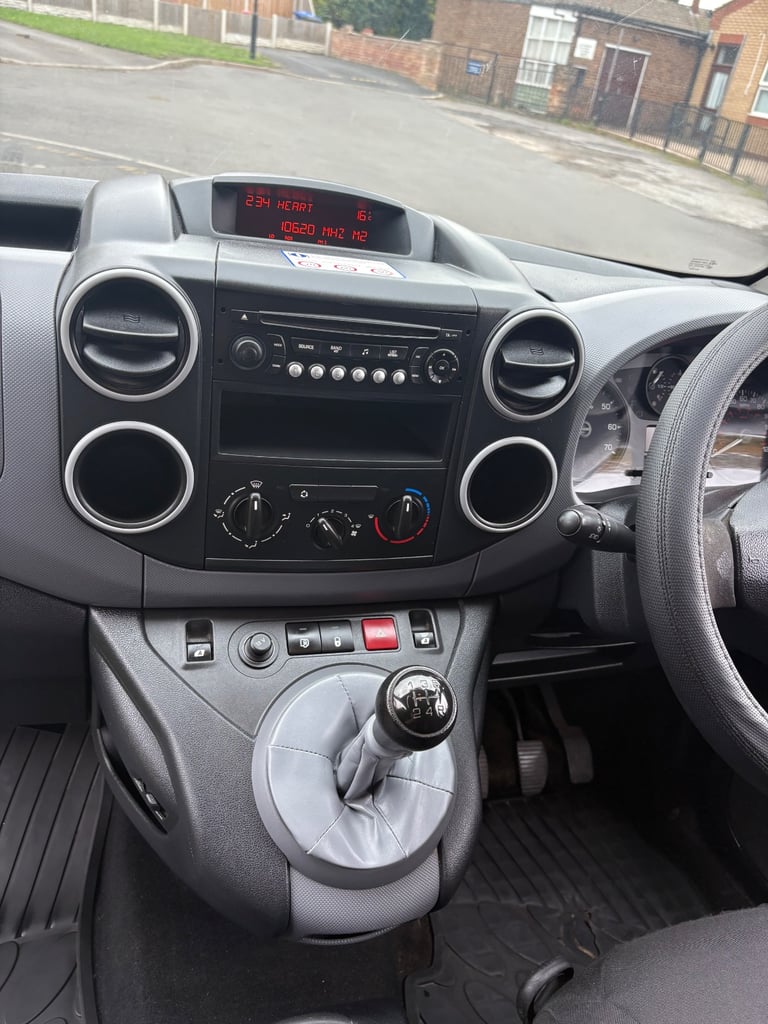 Peugeot, PARTNER, Panel Van, 2012, Manual, 1560 (cc)