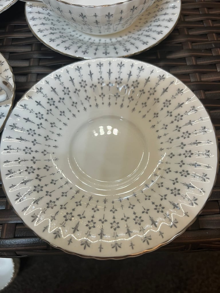 6 Vintage PARAGON bone China soup bowls & plates