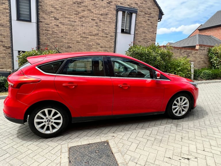 2015 FORD FOCUS 1.0T TITANIUM START/STOP 55K MILES MOTD JUNE 2026 SAT NAV PARKING SENSOR