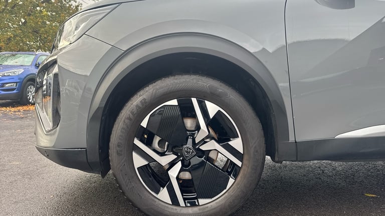 2024 Peugeot 2008 1.2 PureTech Allure SUV 5dr Petrol EAT Euro 6 (s/s) (130 ps) SUV Petrol Automatic