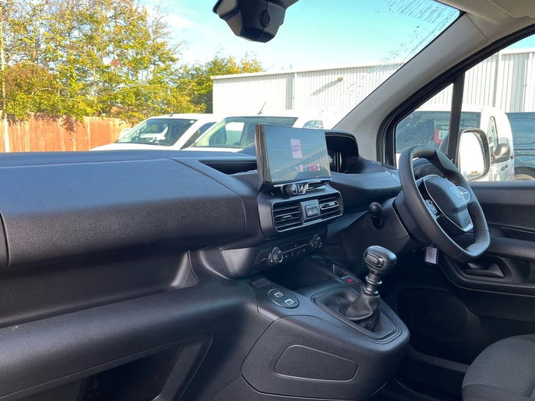  Peugeot Partner 1.5 Bluehdi 1000 Professional Standard Panel Van 5dr Diesel