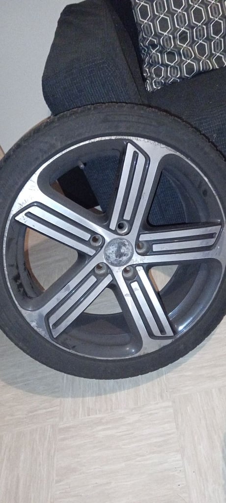 19" Cadiz alloys 5x112