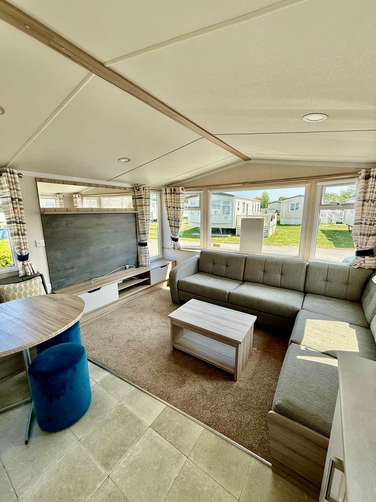 Cheap Seaside Caravan Finance Available CALL TOM [Phone number removed]