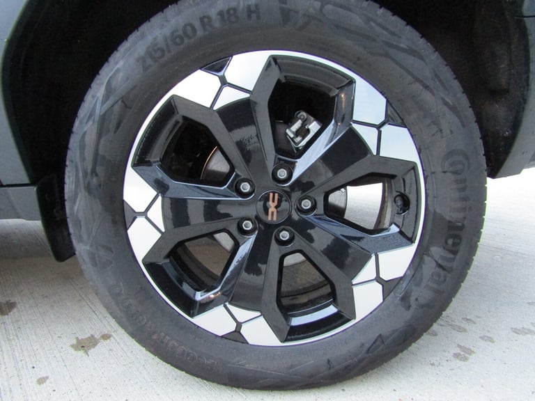  Dacia Bigster 1.2 TCe 140 EXTREME MHEV MILD HYBRID EURO 6 (s/s) LEFT HAND DRIVE  SUV Petrol Manual