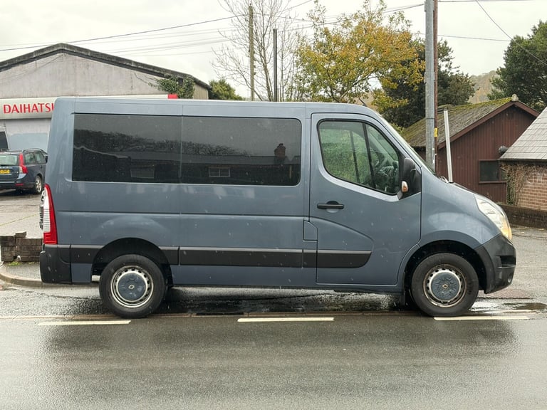 2017 Renault Master SL28dCi 170 Business AUTOMATIC WHEELCHAIR ACCESS/CAMPER PANEL VAN Diesel Auto...