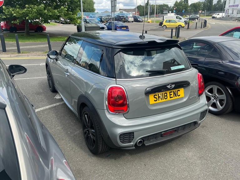 Mini Cooper jcw body kit 