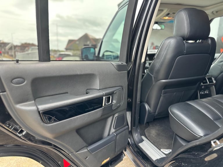 2012 Land Rover Range Rover 4.4 TD V8 Westminster Auto 4WD Euro 5 5dr ESTATE Diesel Automatic