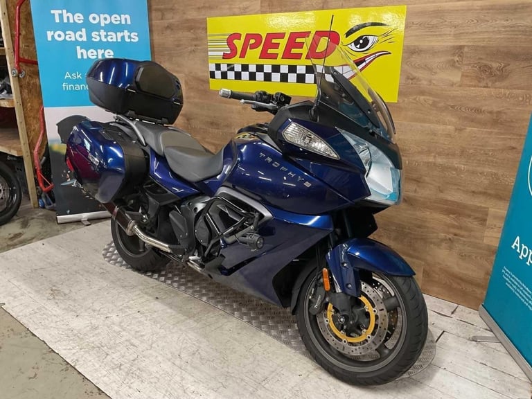 image for TRIUMPH TROPHY 1200 SE 2013