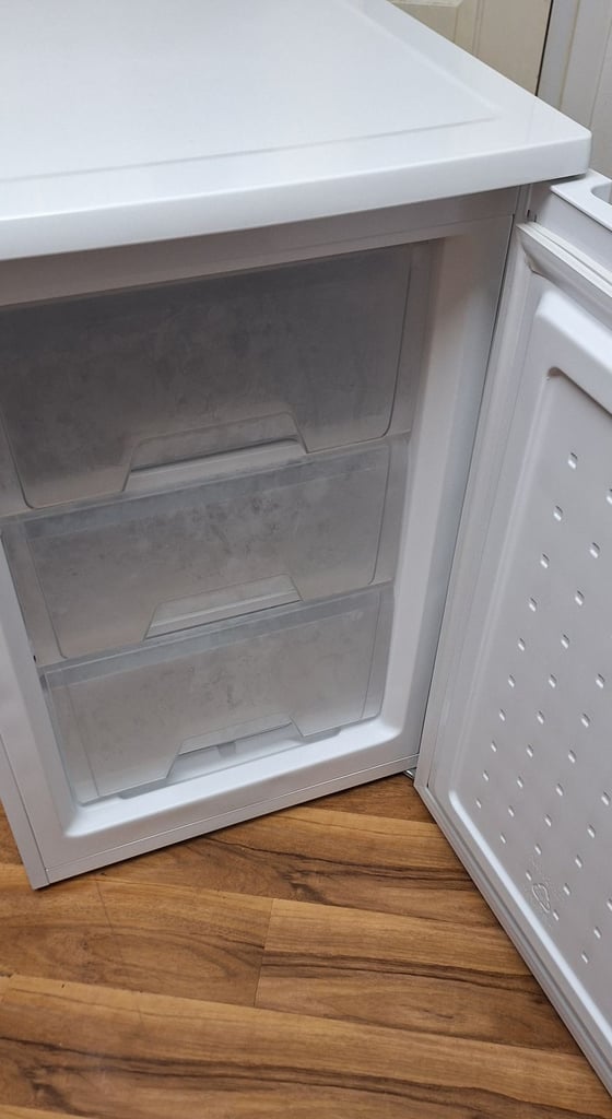 In very good condition Bush under counter freezer 