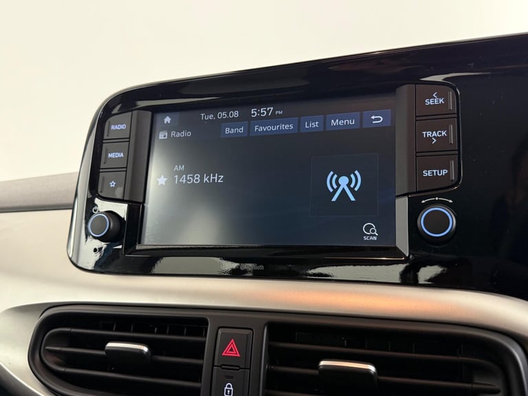 2021 Hyundai i10 1.2 MPi Premium 5dr Auto HATCHBACK PETROL Automatic