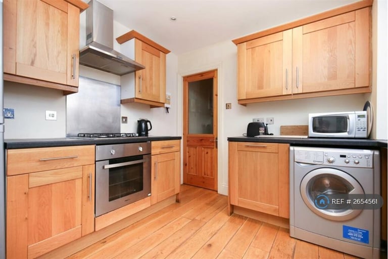 4 bedroom house in Shortridge Terrace, Newcastle Upon Tyne, NE2 (4 bed) (#2654561)