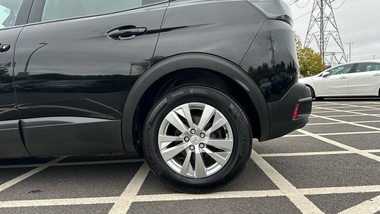 2022 Peugeot 3008 1.5 BlueHDi Active Premium Euro 6 (s/s) 5dr SUV Diesel Manual