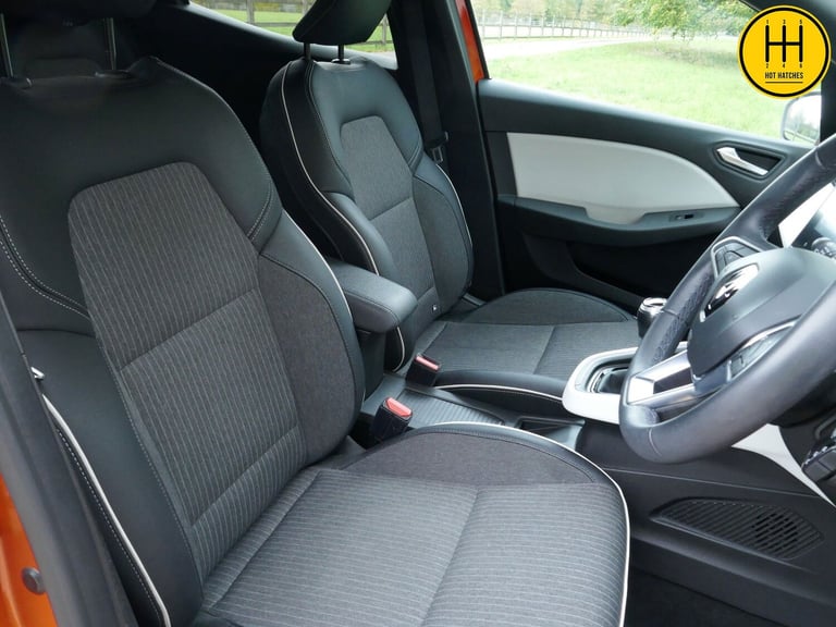 2023 Renault Clio 1.0 TCe Techno Hatchback 5dr Petrol Manual Euro 6 (s/s) (90 ps) Hatchback Petro...