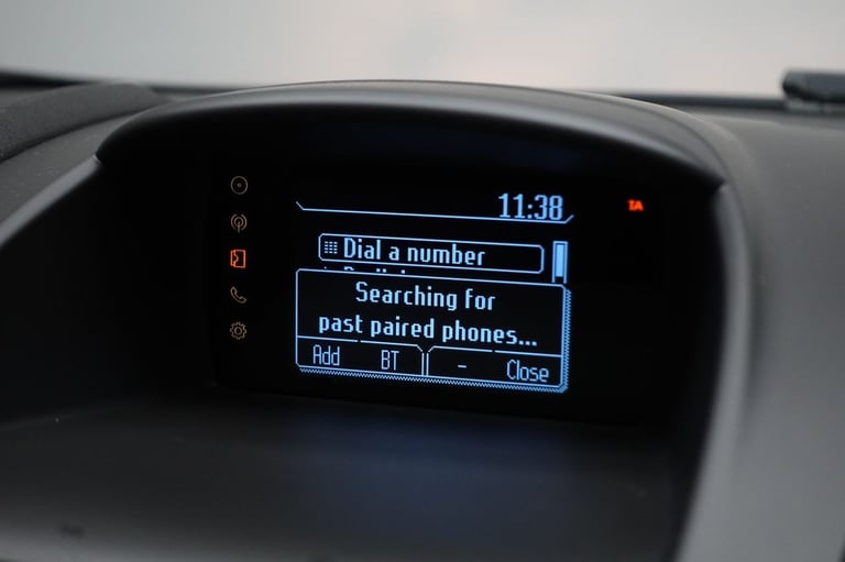 2013 Ford Fiesta 1.6 TDCi Zetec S Hatchback 3dr Diesel Manual Euro 5 (95 ps) Hatchback Diesel Manual