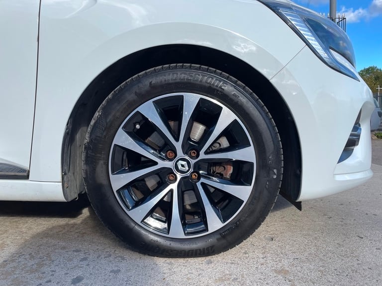 2020 Renault Clio ICONIC 1.5 DCI HATCHBACK Diesel Manual