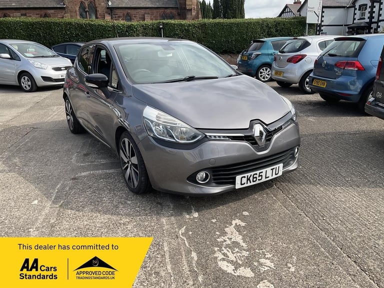 image for 2015 Renault Clio 1.5 dCi 90 Dynamique S Nav 5dr HATCHBACK Diesel Manual