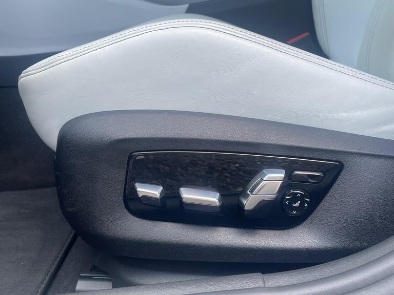 2019 BMW M5 4.4i V8 Competition Steptronic xDrive Euro 6 (s/s) 4dr SALOON Petrol Automatic