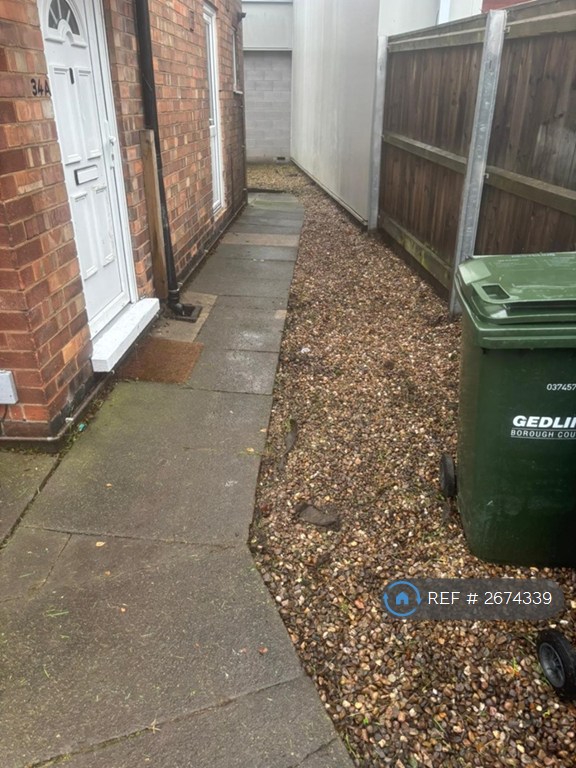 3 bedroom house in Station Road, Carlton, Nottingham, NG4 (3 bed) (#2674339)