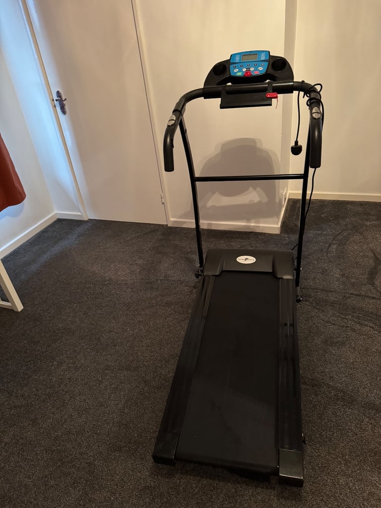 Electronic treadmill