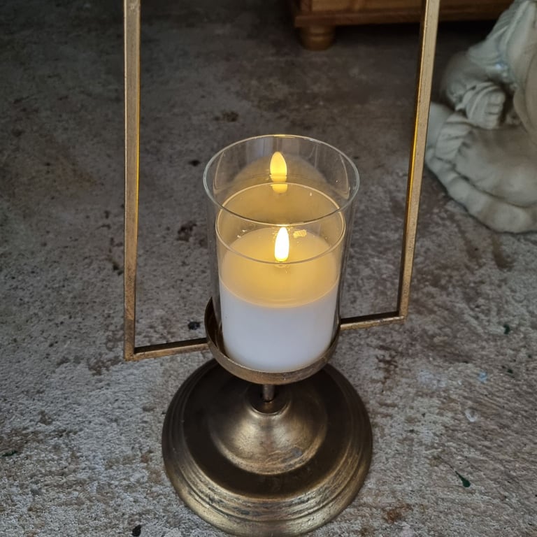 NEW TALL METAL TREE SHAPED CANDLE HOLDER