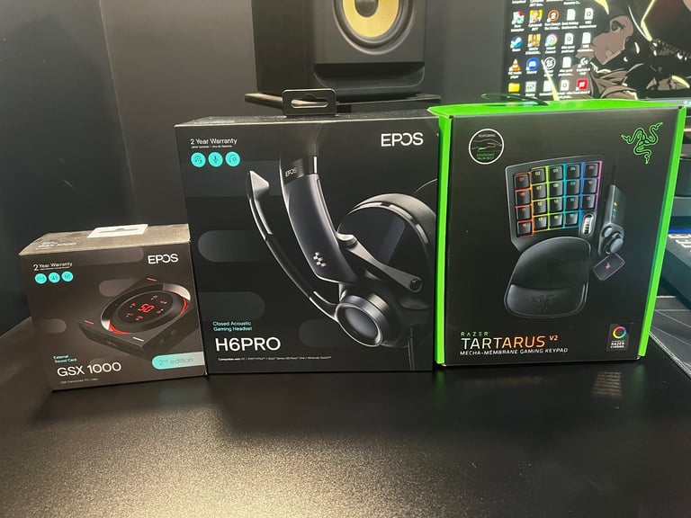 Razer Tartarus v2 gaming keypad