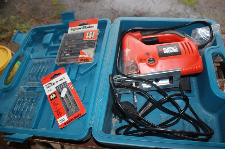 Garage sale of power tools. Drill / electric saw / sander / staple + nail gun / drill / lawn mower