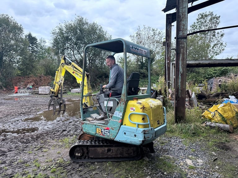 YANMAR B15 