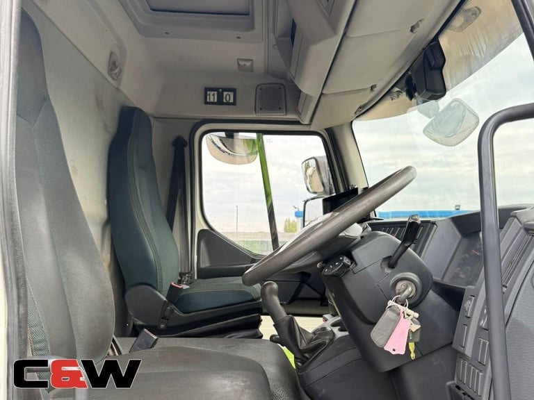 2020 (20) FL 250 18T 4x2 Skip Loader - 163,000Kms
