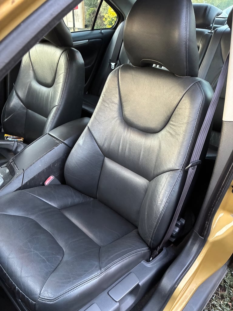 Volvo, S60, Saloon, 2003, Manual, 2401 (cc), 4 doors