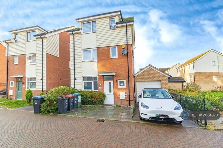 4 bedroom house in Armada Avenue, Miltonkeynes, MK10 (4 bed) (#2634370)