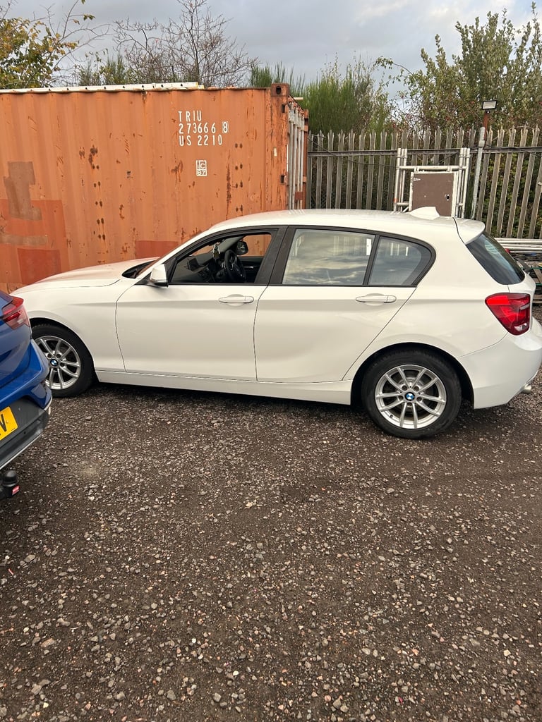 BMW, 1 SERIES, Hatchback, 2013, Manual, 1995 (cc), 5 doors