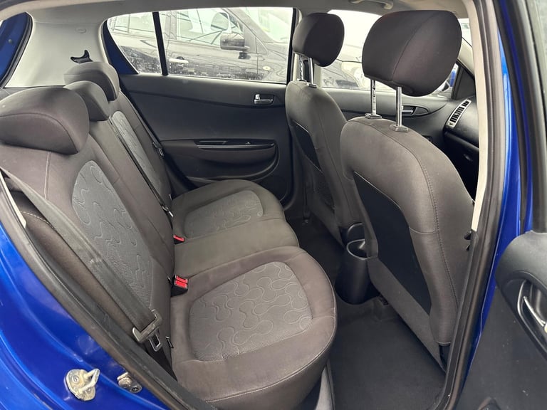 2011 Hyundai i20 1.4 Comfort Euro 5 5dr HATCHBACK Petrol Manual