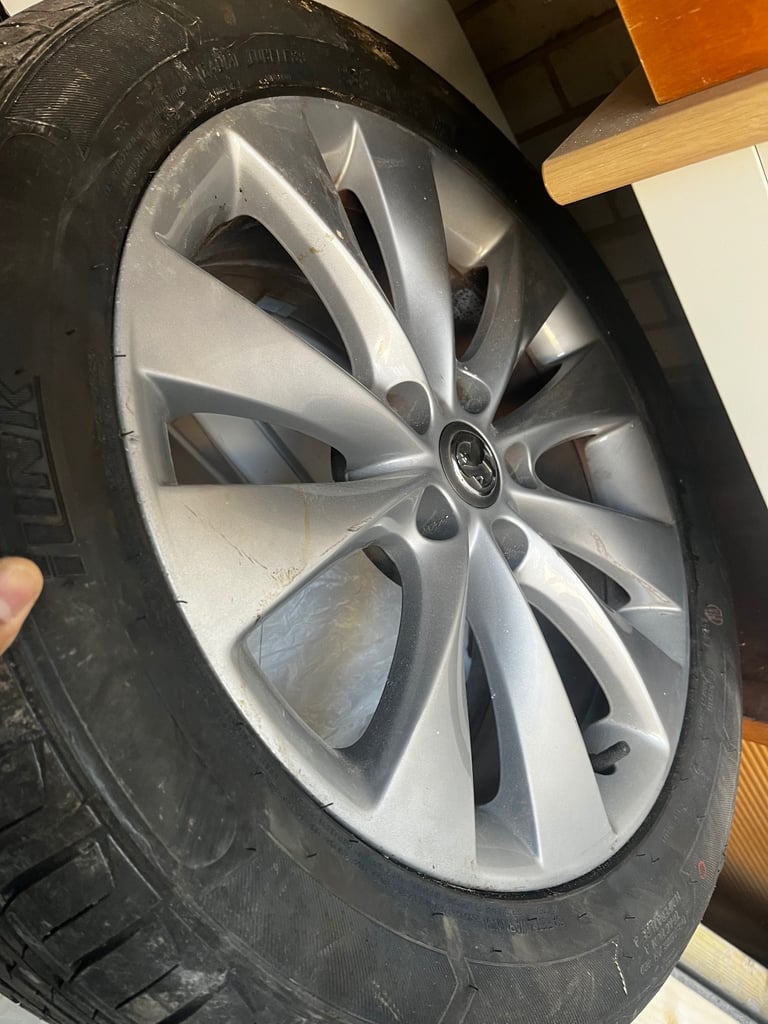 image for Astra GTC 18 alloy Brand new Tyre X1