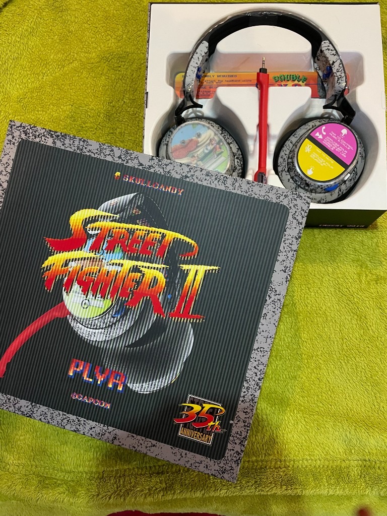 SKULLCANDY Street Fighter 2 35th Anniversary Wireless Gaming Headset RRP £149.99