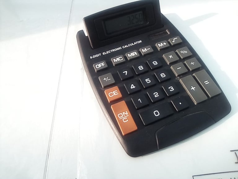 image for 8 digit electronic home office desk calculator.
