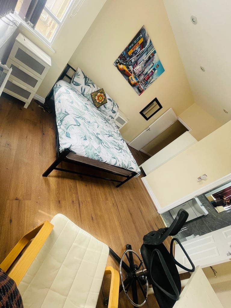 En-suite double bedroom 