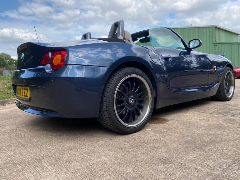 2004 BMW Z4 2.2i SE 2dr CONVERTIBLE Petrol Manual