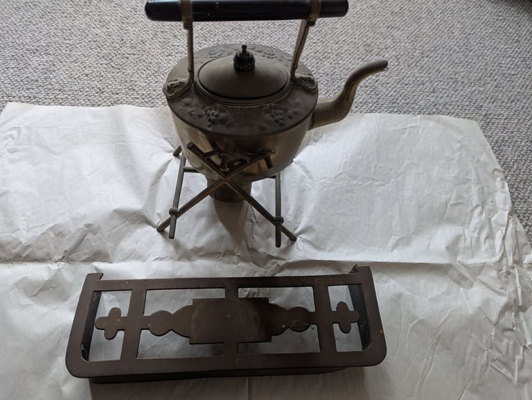 Brass teapot and small brass stand