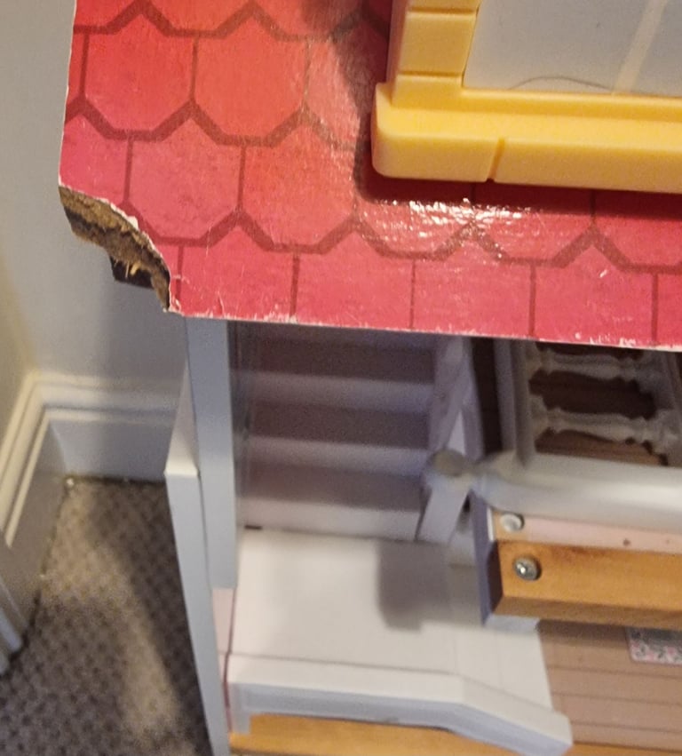 KidsKraft dollhouse