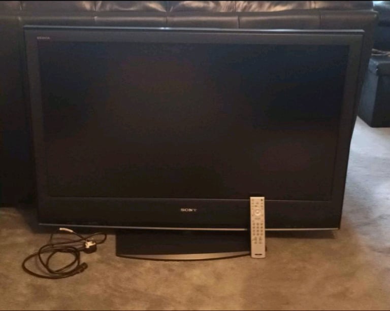Sony 46 inch Bravia TV KDL-46S2530
