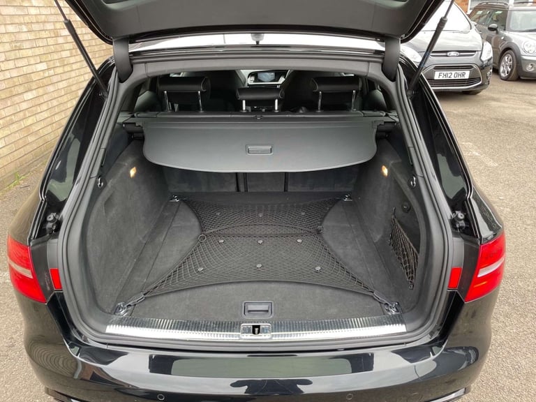 2014 Audi A4 4.2 RS 4 FSI Quattro Auto 4WD 5dr Estate Petrol Automatic