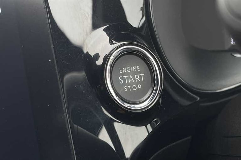2022 Vauxhall Corsa 1.2i Turbo (100 PS) Ultimate 5 Door Petrol Hatchback *** 1 Owner / Full Vau H...