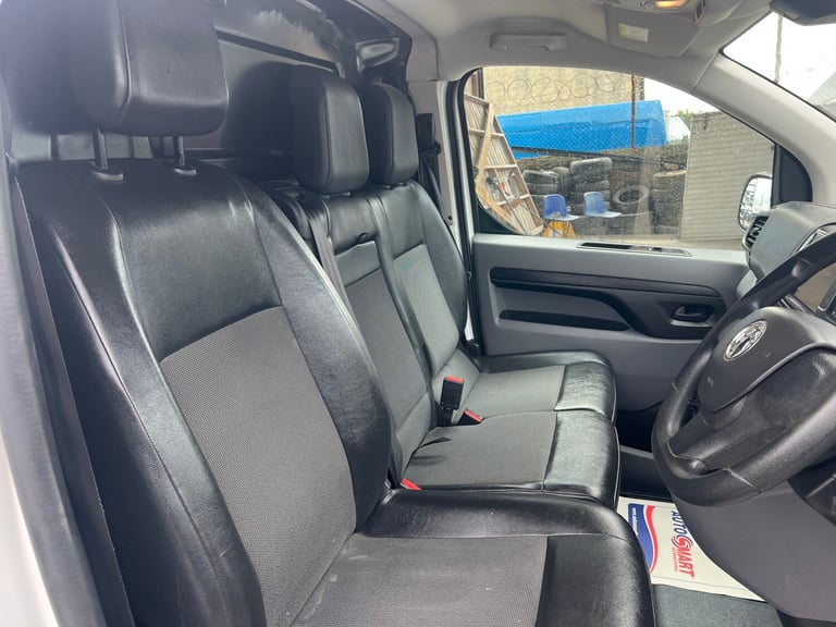 2022 Vauxhall Vivaro 2900 1.5d 100PS Sportive H1 Van PANEL VAN Diesel Manual